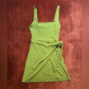 Aritzia Wilfred Saturn mini wrap dress in Succulent